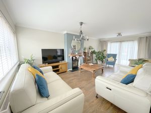 Keable Road- click for photo gallery